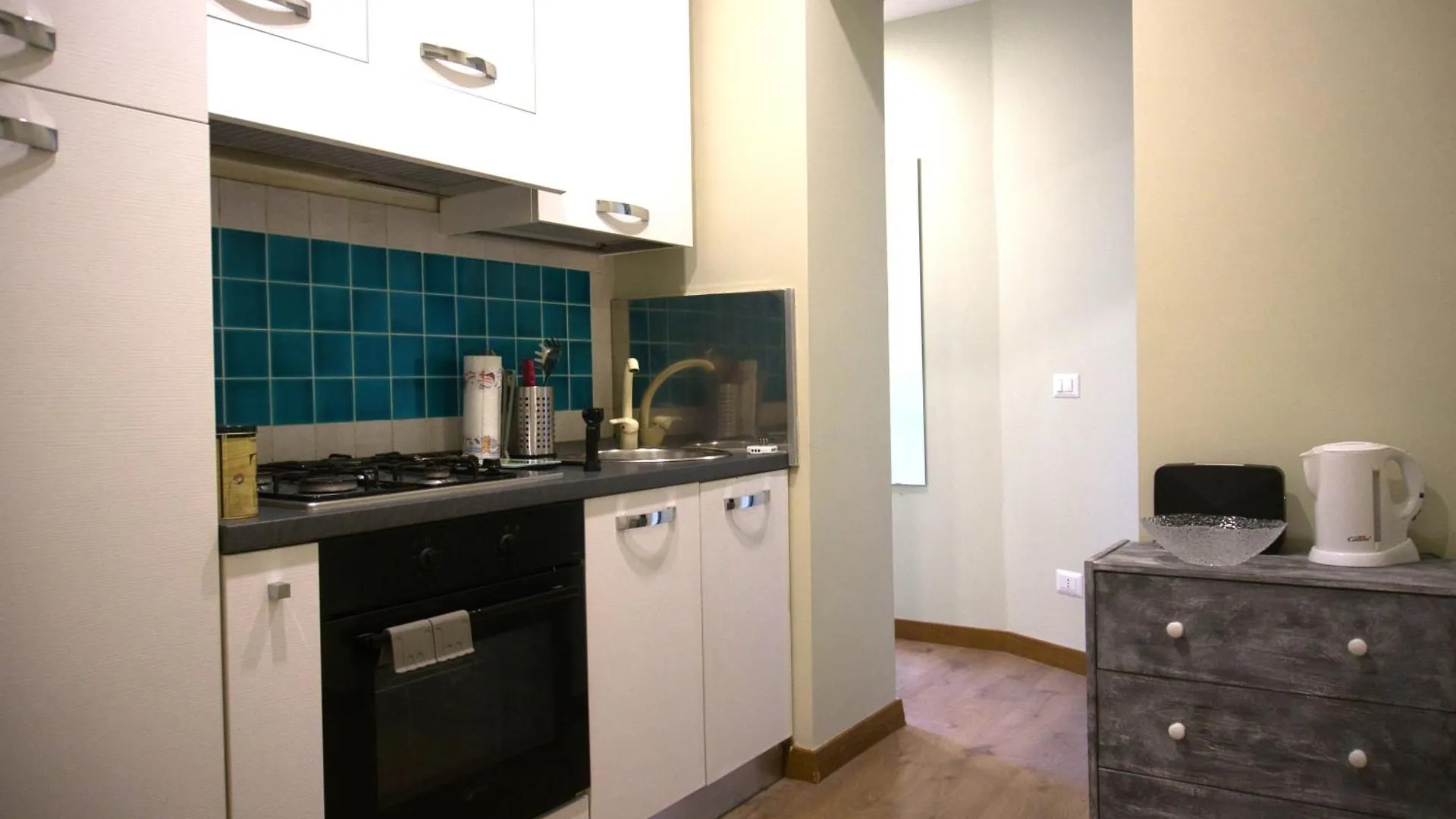 Apartment Elena Fine & Shining Studio Rome